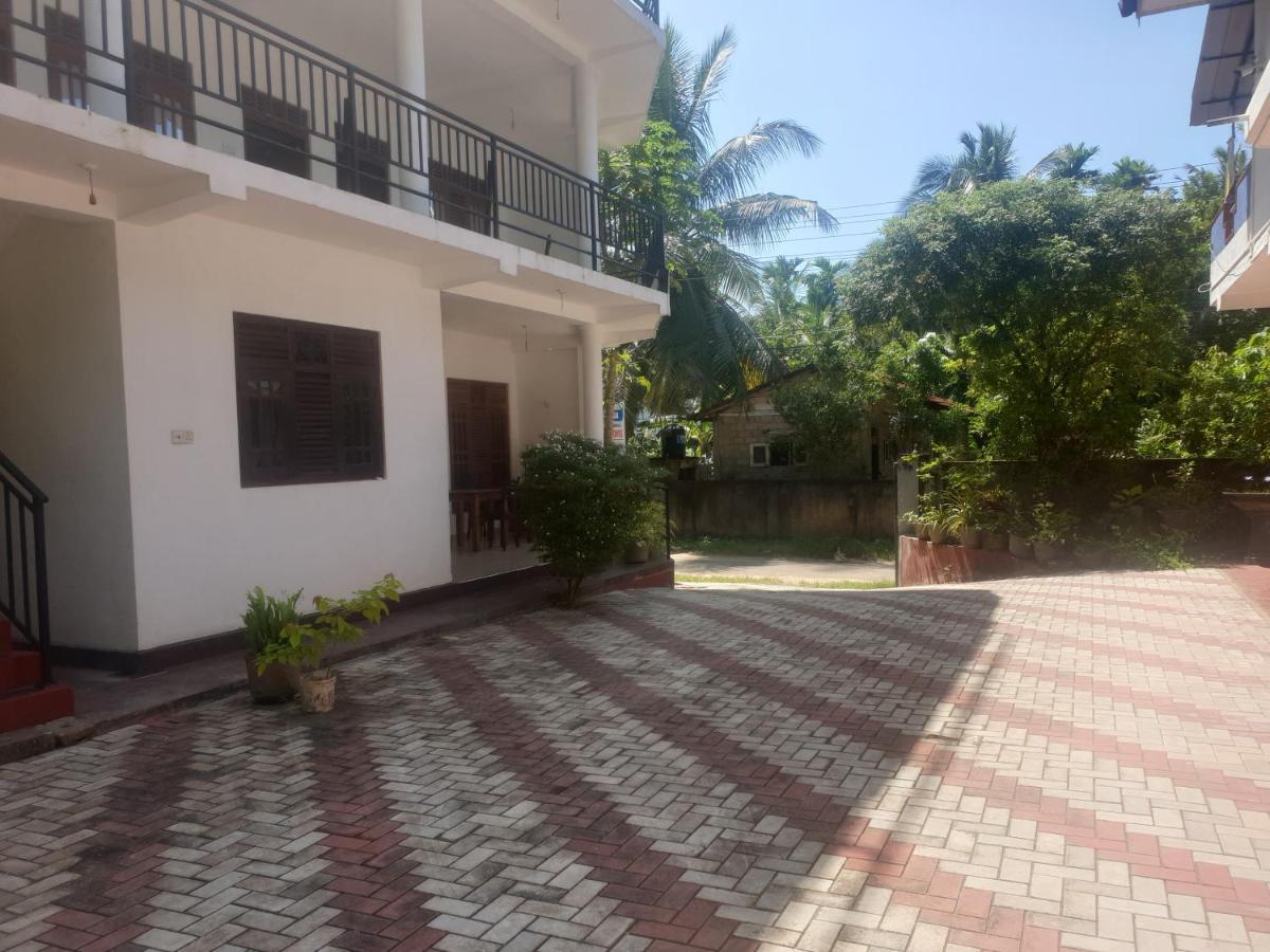 Resident Villa Unawatuna Luaran gambar
