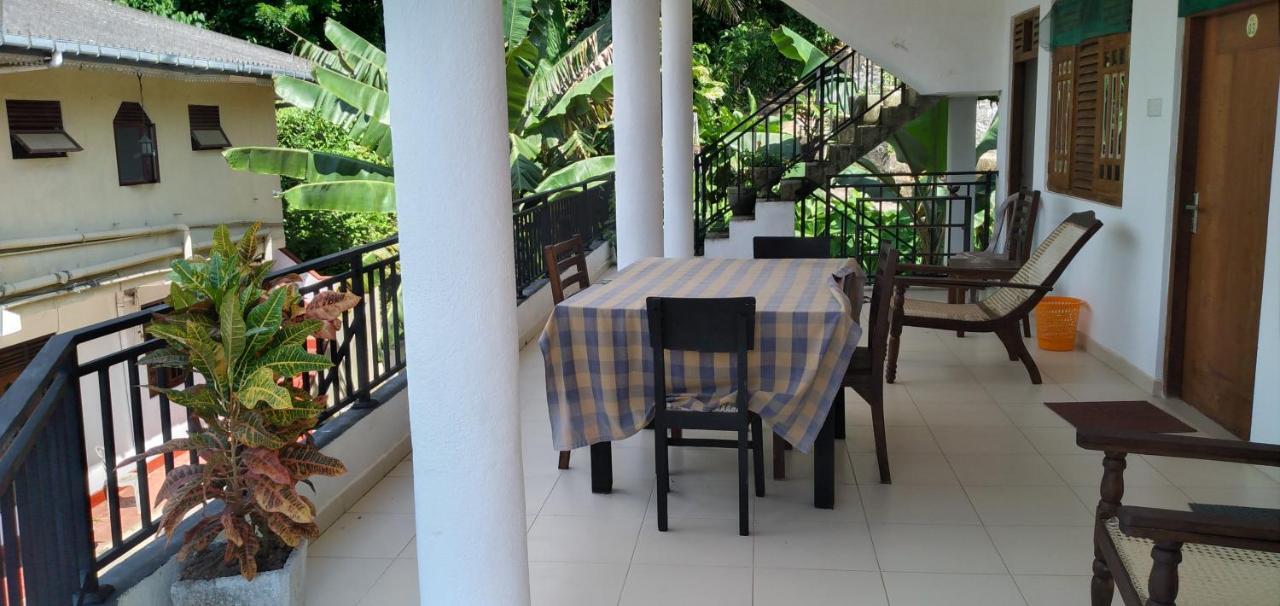 Resident Villa Unawatuna Luaran gambar
